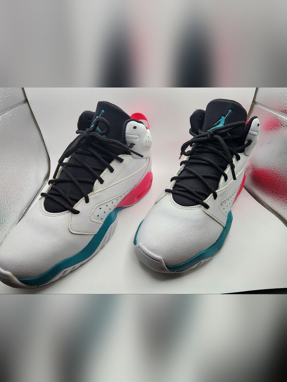Jordan Lift Off South Beach Sneakers 7.5Y Women’s 9